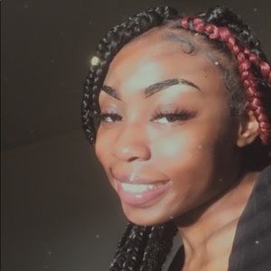 Meet your Posher, Neryah